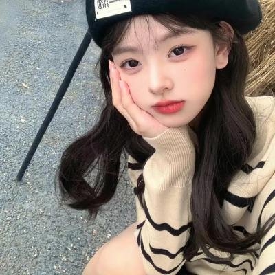 霸气女销售